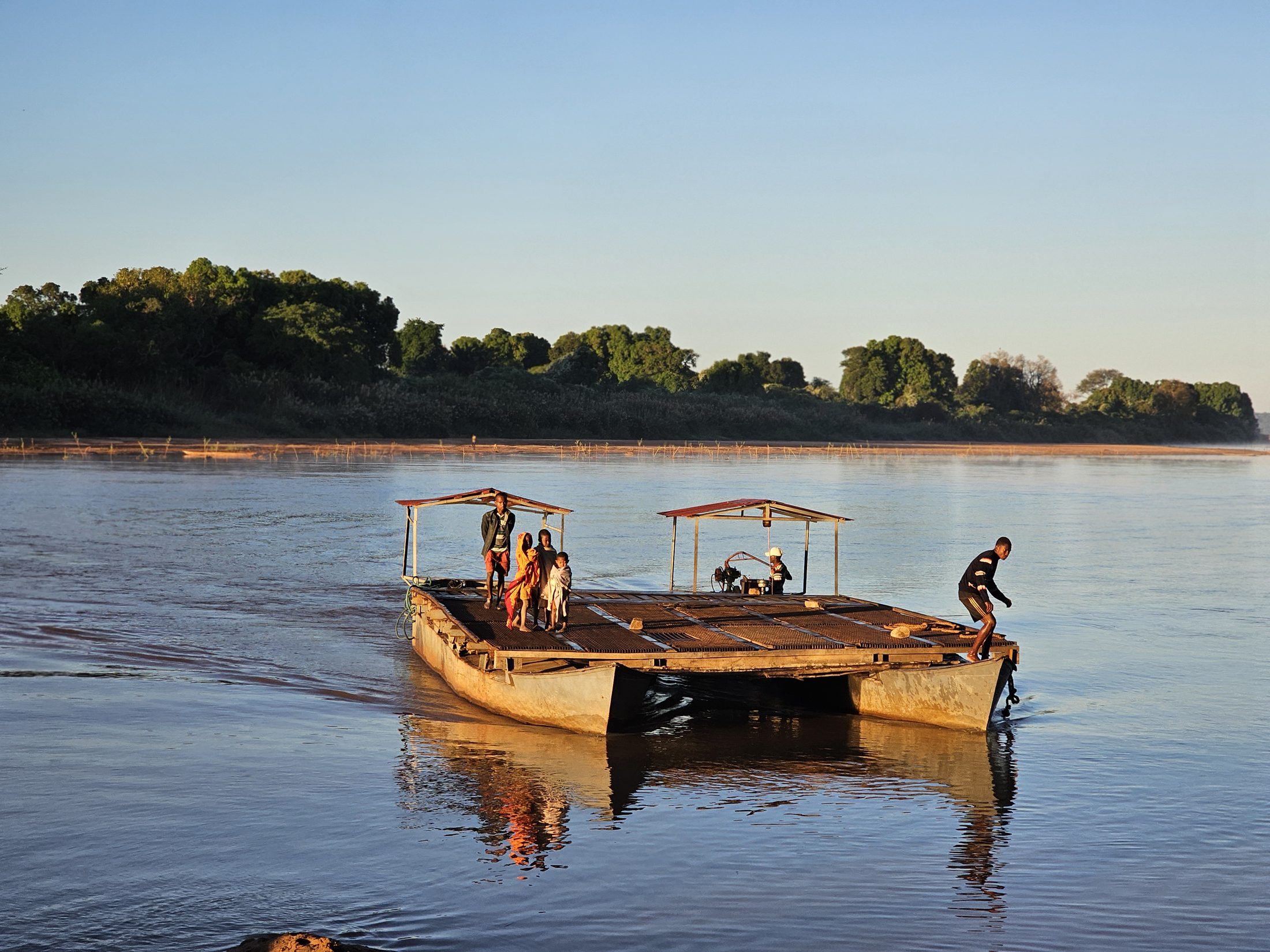 Explorer Perfect Balance Tsingy and Manambolo package